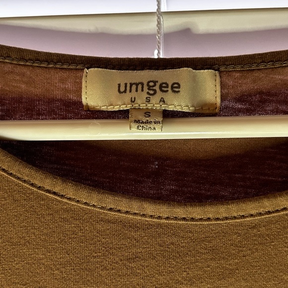 umgee long sleeve top - Picture 3 of 3
